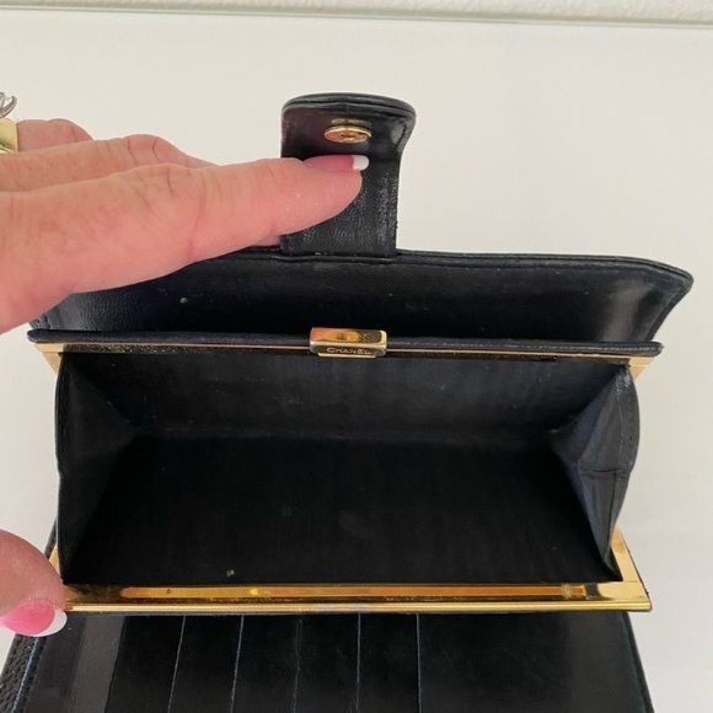 Chanel Black Caviar Leather Wallet on a Chain 100% Authentic - Picture 5 of 12